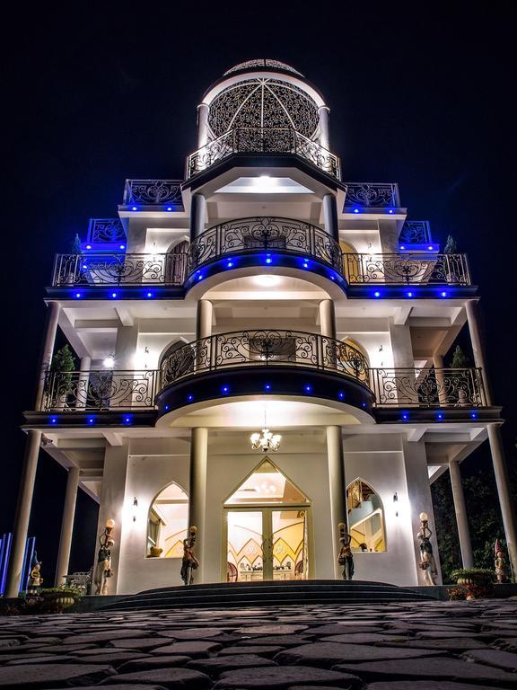 Bliss Bed And Breakfast Yuchi Esterno foto