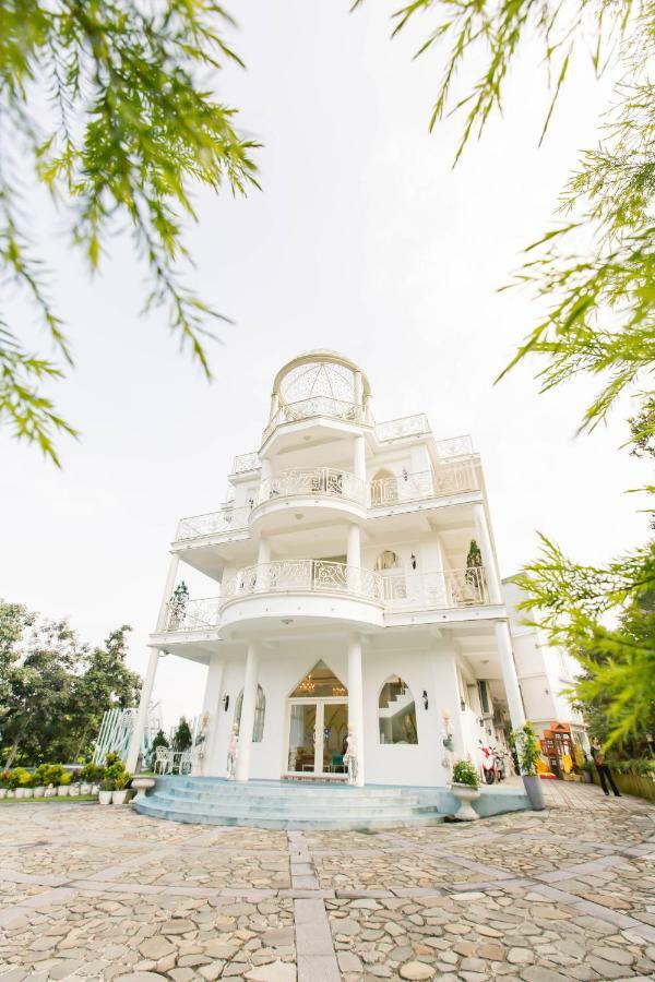 Bliss Bed And Breakfast Yuchi Esterno foto